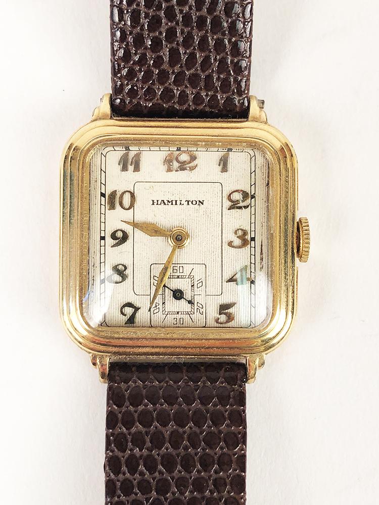 6.11 square watches