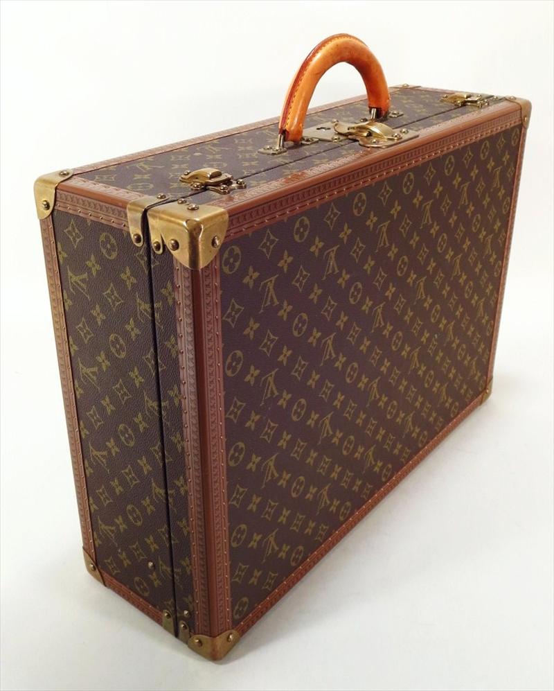 iGavel Auctions: Louis Vuitton Logo&#39;d Hard Side Suitcase, Made in Paris L2BF2
